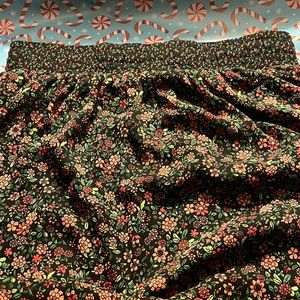 American Eagle Floral Skirt